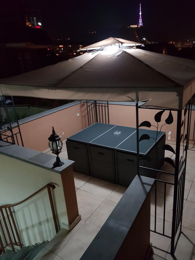 Danisimo Hotel Tbilisi Ngoại thất bức ảnh