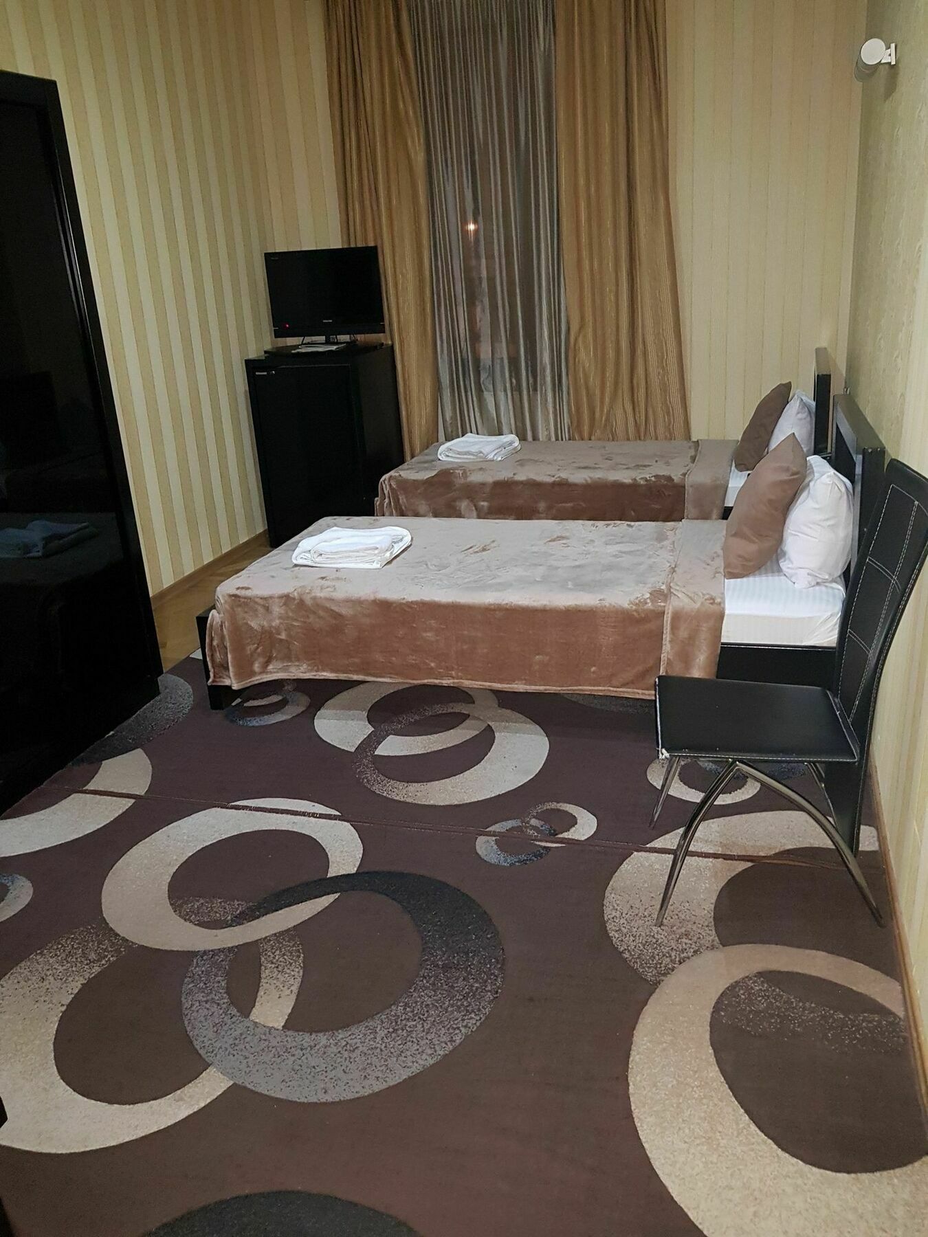 Danisimo Hotel Tbilisi Ngoại thất bức ảnh