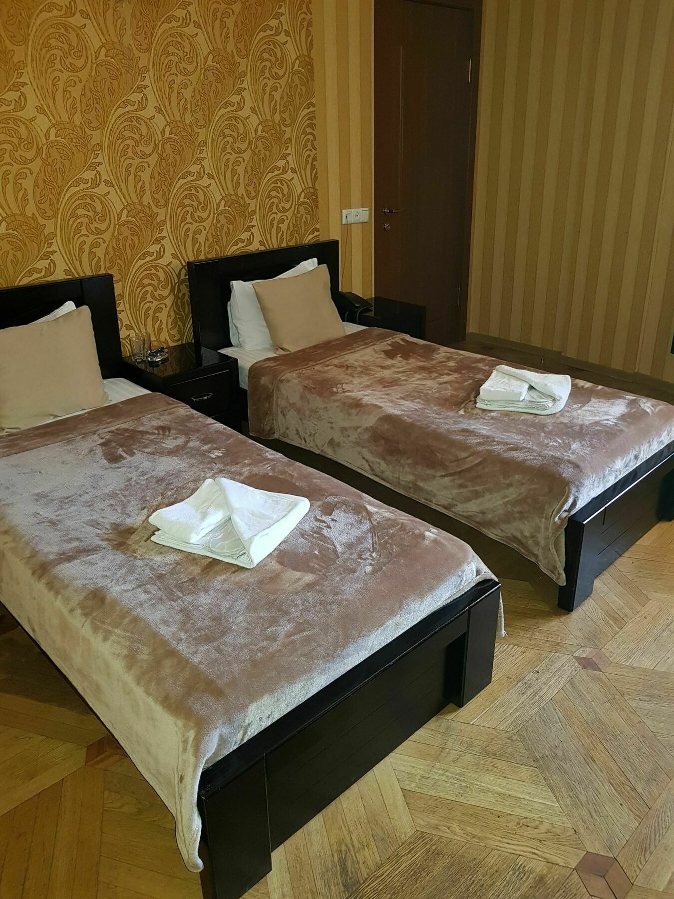 Danisimo Hotel Tbilisi Ngoại thất bức ảnh